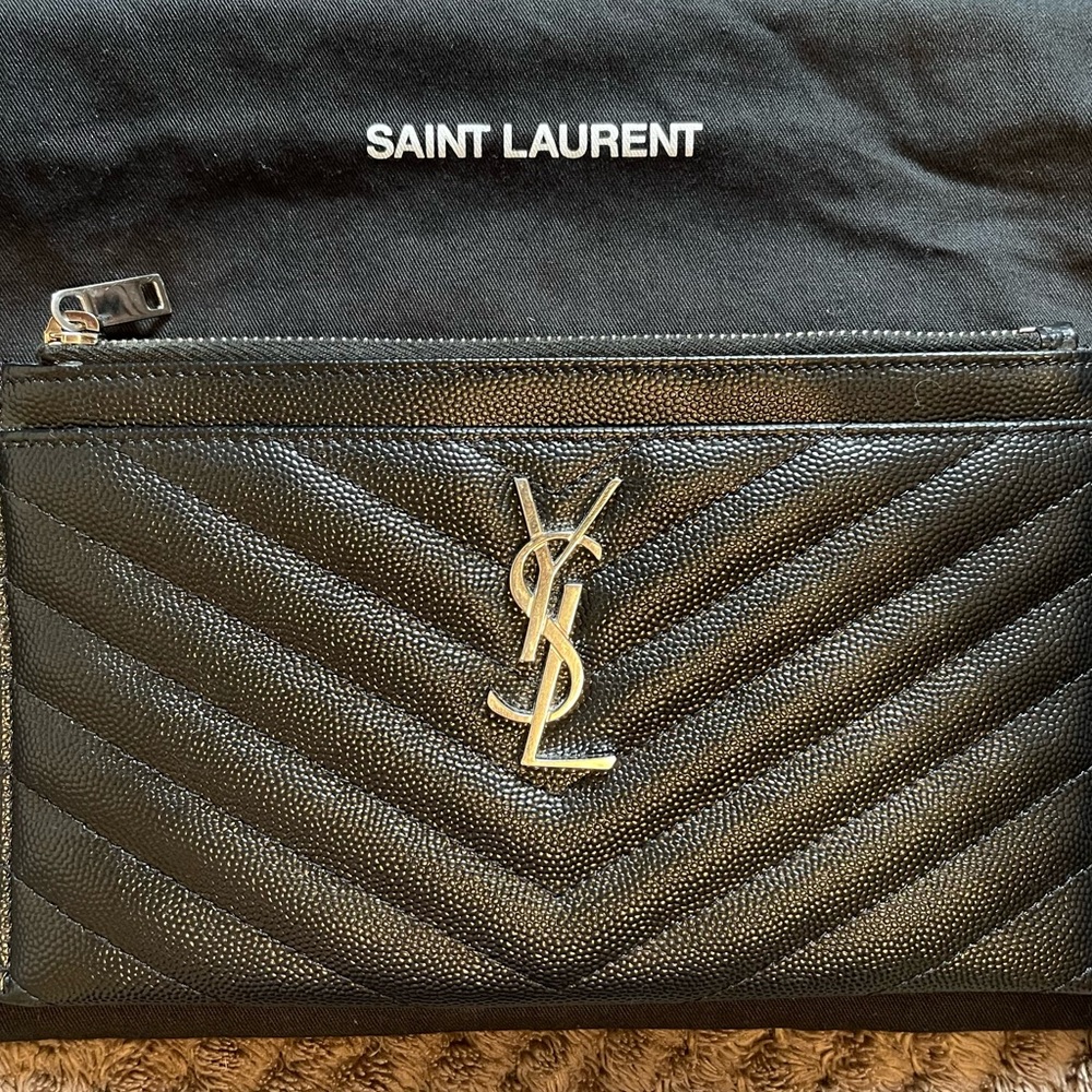 SAINT LAURENT YSL Grain de Poudre Bill Pouch Silver hardware